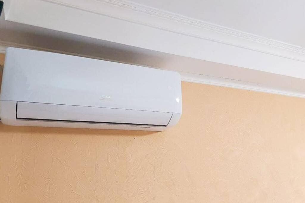 Cozy Flat Apartment Kiev Bagian luar foto